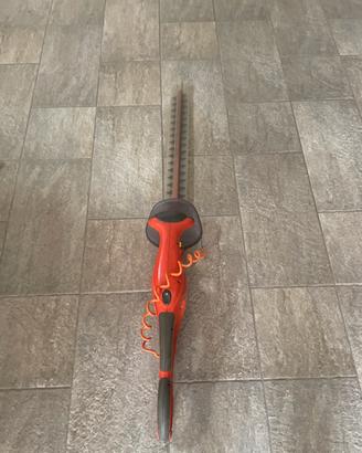 Tagliasiepe elettrico