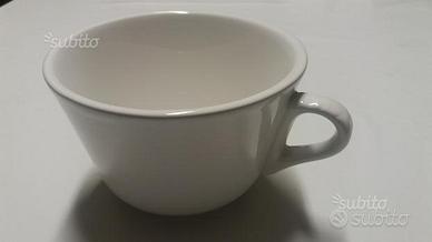 Vaso a forma di tazza