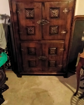 Credenza XVII secolo