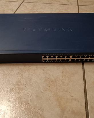 Switch NETGEAR GS724TP 24  PORTE POE e GIGABIT