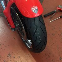 Ducati Monster 695