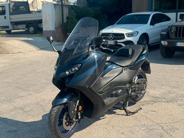 Yamaha T Max 560 BLU SATINATO
