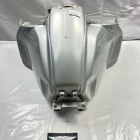 SERBATOIO BENZINA FUEL TANK ARGENTO BMW R1200 GS /