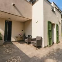 Elegante trilocale ristrutturato a pochi passi dal