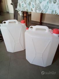 2 Taniche 25 L usate una sola volta 