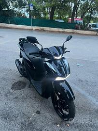 sh 125