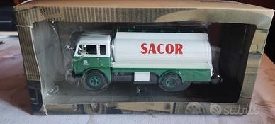 Fiat 643-690 Sacor 1960 