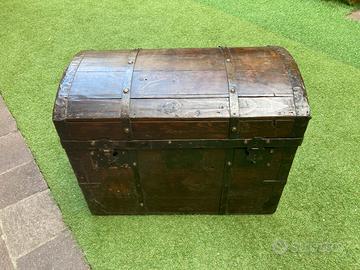 Baule antico