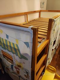 Letto IKEA KURA + 2 tende