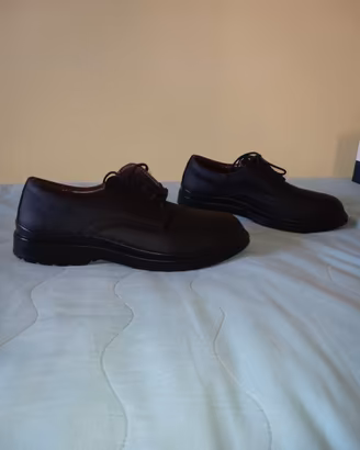 scarpa cameriere n41