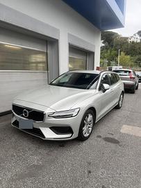 VOLVO V60 B4 MildHybrid Diesel