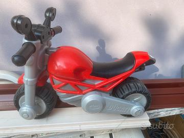 Moto chicco Ducati