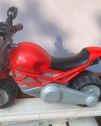 Moto chicco Ducati