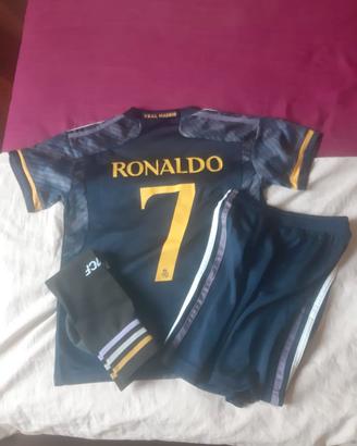 Completino calcio Cristiano Ronaldo