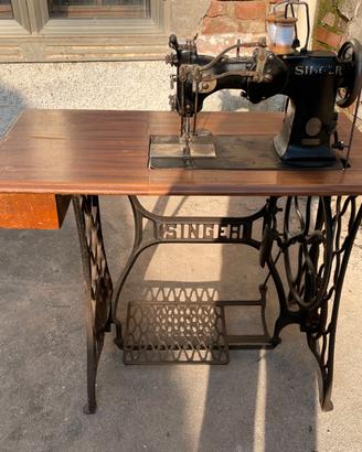 Macchina cucire epoca SINGER 72W12