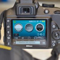 Nikon D3300 + ob. 18/55 - 290 SCATTI !!! -