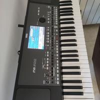 Korg pa 600