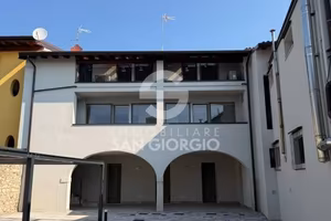 Appartamento di 130 m² con 3 locali a Manerba del 