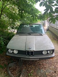 BMW Serie 5 (E12/28/34) - 1977