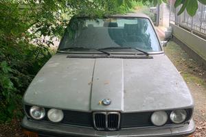 BMW Serie 5 (E12/28/34) - 1977