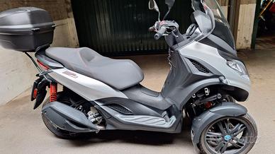 Piaggio MP3 hpe 300