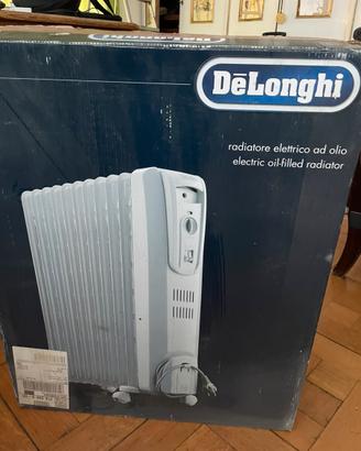 Radiatore elettrico a olio Delonghi