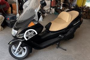 Yamaha Majestic 250cc