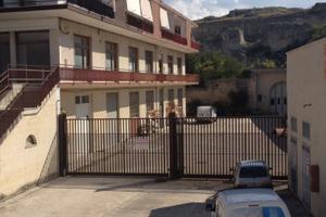 LOCALE ARTIGIANALE 800 mq