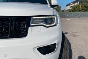 Grand Cherokee Overland