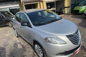 Lancia Ypsilon 1.2 69 CV 5 porte S&S Platinum