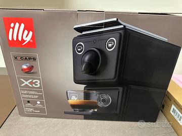 Macchina del caffé illy X3