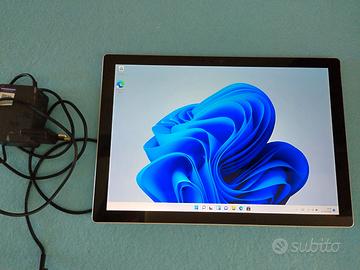 Microsoft Surface Pro 5 12.3 128 GB SSD - 4 GB RAM