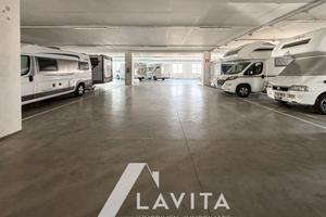 Posti coperti per Camper a Ora