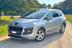 Peugeot 3008 2.0 HDi 150CV Business