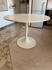 Tavolo tondo ikea