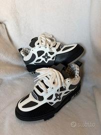 Scarpe taglia 42