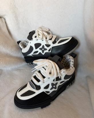 Scarpe taglia 42