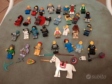  lego vari con alcuni  gadget 