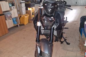 BMW F900R 2022