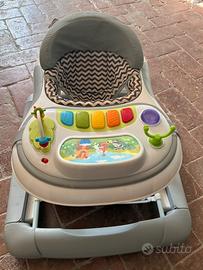 Girello per bambini con centro attività musicale