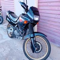 Honda NX 650 Dominator - 1993