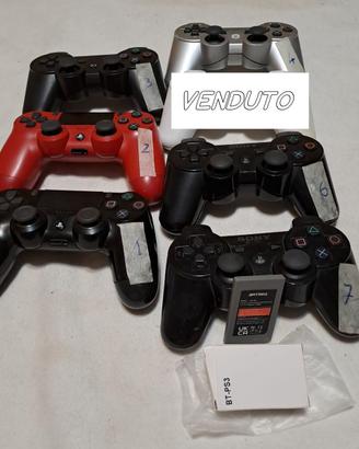 Lotto controller PS3 / 4 + batt. nuova PS3
