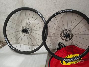 Roval Terra CL gravel