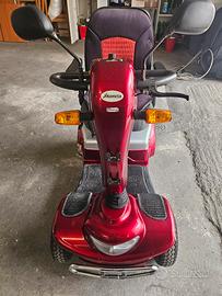 Scooter elettrico per anziani o disabili