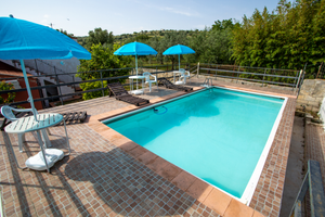 Villa con piscina - La panchina