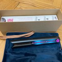 Piastra per capelli dyson
