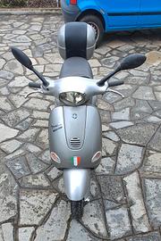Vespa ET4 150