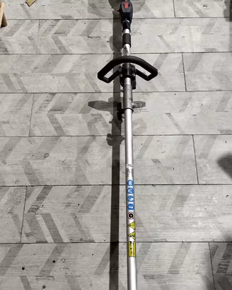 Decespugliatore Efco DSH 2500 25,4 cc – 1,2 HP