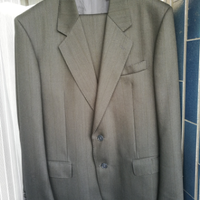 Abito uomo taglia 50