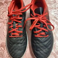 Scarpe calcetto n. 36